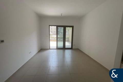 Apartment til salg i Town Square, Dubai, UAE 2 soveværelser, 138 kvm № 667589 - foto 3