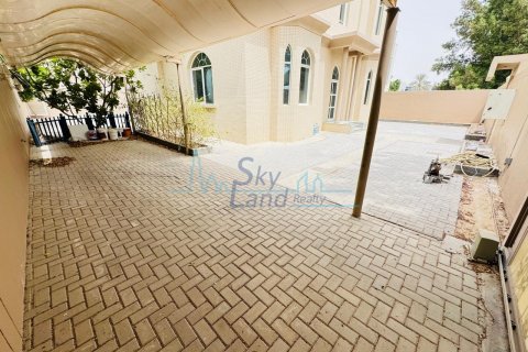 Vila v Umm Suqeim, Dubai, SAE 5 ložnice, 464.5 m² Č.: 632281 - fotografie 20
