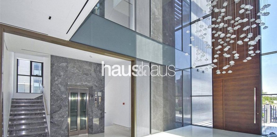 Villa in Dubai Hills Estate, Dubai, UAE 6 bedrooms, 1423 sq.m. № 625996