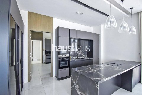 Villa in Dubai Hills Estate, Dubai, UAE 6 bedrooms, 1423 sq.m. № 625996 - photo 6