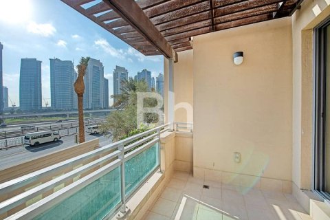 Villa in Dubai Marina, UAE 3 bedrooms, 408 sq.m. № 645351 - photo 13