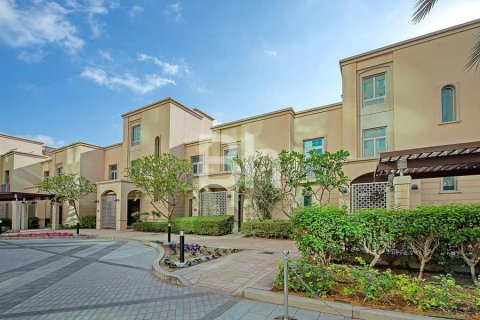 Villa in Dubai Marina, UAE 3 bedrooms, 408 sq.m. № 645351 - photo 16