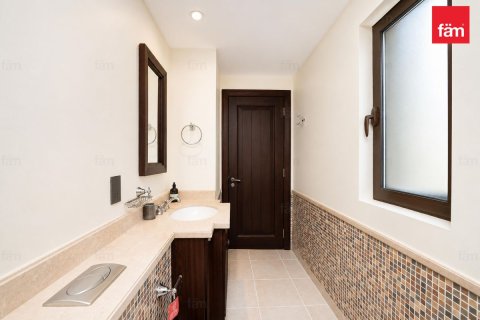 Appartamento in affitto a Old Town, Dubai, EAU 2 camere da letto, 116.9 mq. № 694134 - foto 27