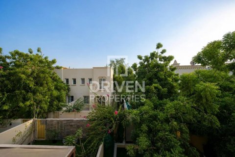 Vilă de închiriat în The Springs, Dubai, EAU 2 dormitoare, 151.52 mp.  №745343 - poză 23