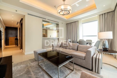 Apartamento en alquiler en Downtown Dubai (Downtown Burj Dubai), Dubai, EAU 2 dormitorios, 134.34 m2 № 745341 - foto 3