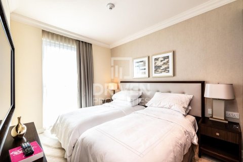 Apartamento en alquiler en Downtown Dubai (Downtown Burj Dubai), Dubai, EAU 2 dormitorios, 134.34 m2 № 745341 - foto 8