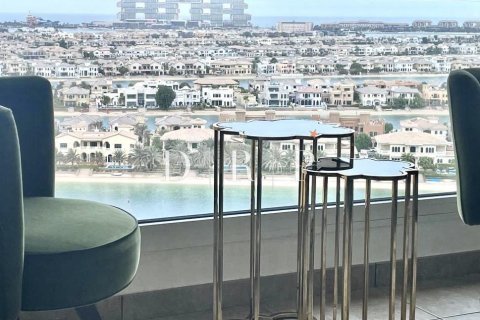 Apartment in Palm Jumeirah, Dubai, UAE 2 bedrooms, 162.2 sq.m. № 565047 - photo 7