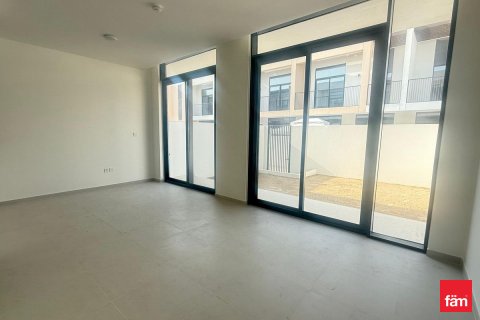 Villa in Dubai, UAE 3 bedrooms, 137.9 sq.m. № 647647 - photo 8