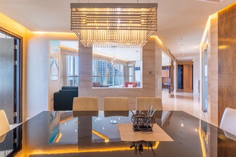 Appartamento in vendita a Dubai Marina, Dubai, EAU 3 camere da letto, 277 mq. № 696452 - foto 8