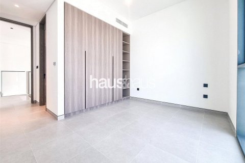 Vilë në Tilal Al Ghaf, Dubai, Emiratet e Bashkuara Arabe 5 dhoma gjumi, 416 m2. № 625744 - Foto 8