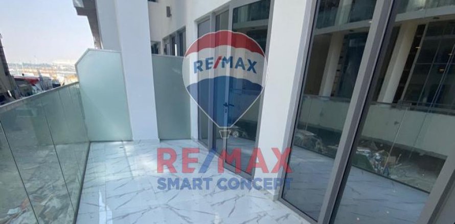 Řadový dům v Masdar City, Abu Dhabi, SAE 3 ložnice, 178 m² Č.: 580378