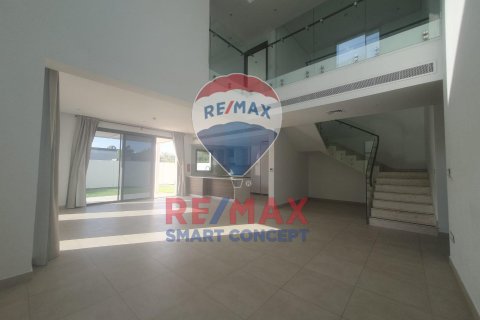 Vila na Yas Island, Abu Dhabi, SAE 4 ložnice, 450 m² Č.: 580375 - fotografie 3