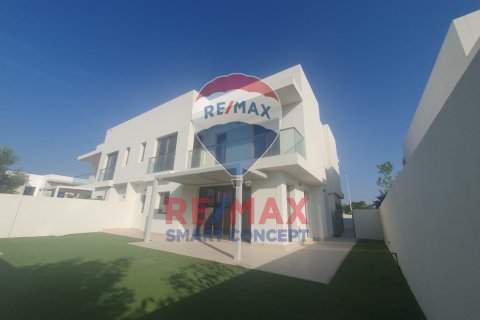 Vila na Yas Island, Abu Dhabi, SAE 4 ložnice, 450 m² Č.: 580375 - fotografie 1