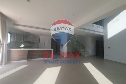 Vila na Yas Island, Abu Dhabi, SAE 4 ložnice, 450 m² Č.: 580375 - fotografie 4