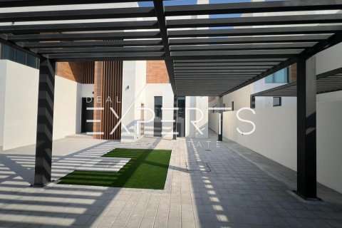 Vila na Saadiyat Island, Abu Dhabi, SAE 4 ložnice, 538.6 m² Č.: 590122 - fotografie 13