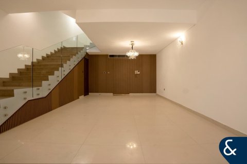 Kamienica na sprzedaż w Jumeirah Village Circle, Dubai, ZEA 4 sypialnie, 364 mkw., nr 667097 - zdjęcie 2