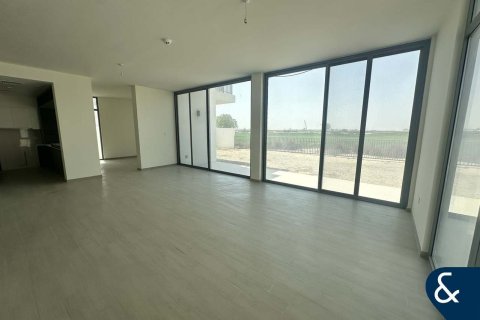 Villa in Dubai South (Dubai World Central), Dubai, UAE 5 bedrooms, 355 sq.m. № 667098 - photo 13