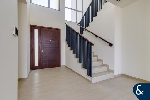 Villa à vendre à  Dubai South (Dubai World Central), Dubai, EAU 5 chambres, 355 m2 № 667098 - photo 15