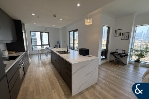 Apartment in Downtown Dubai (Downtown Burj Dubai), UAE 3 bedrooms, 195 sq.m. № 667092 - photo 3