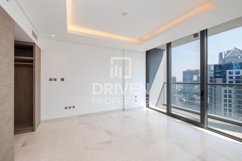 Apartment in Business Bay, Dubai, UAE 1 bedroom, 101.54 sq.m. № 744318 - photo 4