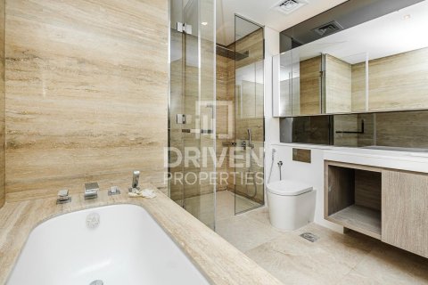 Apartment in Business Bay, Dubai, UAE 1 bedroom, 101.54 sq.m. № 744318 - photo 9