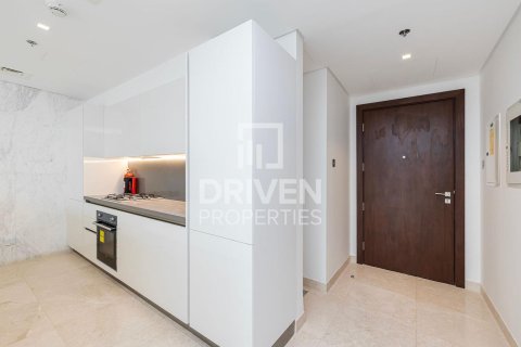 Apartment in Business Bay, Dubai, UAE 1 bedroom, 101.54 sq.m. № 744318 - photo 7
