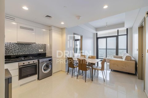 Lägenhet till försäljning i Business Bay, Dubai, UAE 2 sovrum, 75.62 kvm Nr. 744315 - fotografi 12