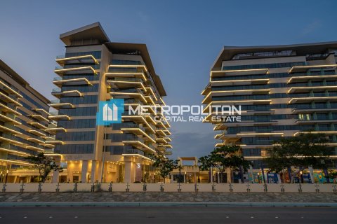 Wohnung zur Miete in Yas Island, Abu Dhabi, VAE 3 Schlafzimmer, 220.8 m2 Nr. 685789 - Foto 4
