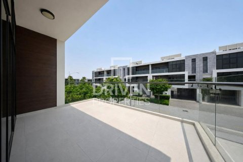Vila u gradu DAMAC Hills (Akoya by DAMAC), Dubai, UAE 5 spavaće sobe, 514.78 m2 Br. 762119 - Slika 24