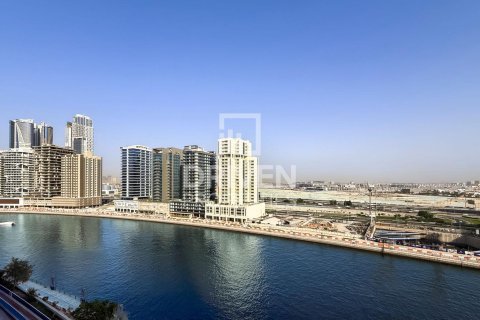 Üürile anda korter asukohaga Business Bay, Dubai, AÜE: 1 toaline, 50 m² Nr 655113 - pilt 1