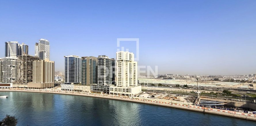 Korter asukohaga Business Bay, Dubai, AÜE: 1 toaline, 50 m² Nr 655113