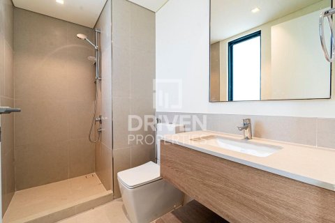 Villa in Dubai South (Dubai World Central), Dubai, UAE 4 bedrooms, 320 sq.m. № 655093 - photo 18