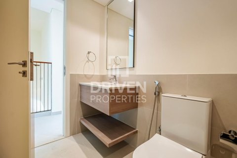 Villa in Dubai South (Dubai World Central), Dubai, UAE 4 bedrooms, 320 sq.m. № 655093 - photo 21