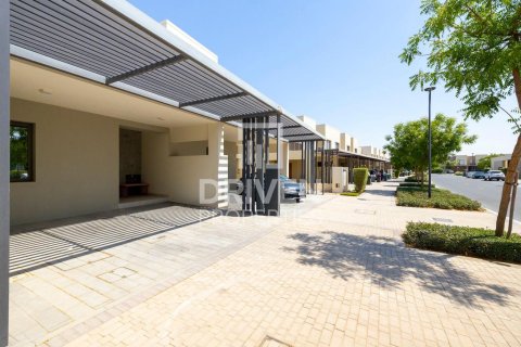 Вилла Dubai South (Dubai World Central), Дубай, БАӘ-да 3 жатын бөлмелер, 132 м² № 655094 - фото 13