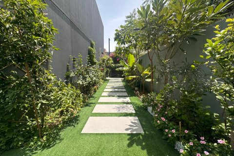 Townhouse in Tilal City, Sharjah, UAE 3 bedrooms, 260.13 sq.m. № 748768 - photo 12