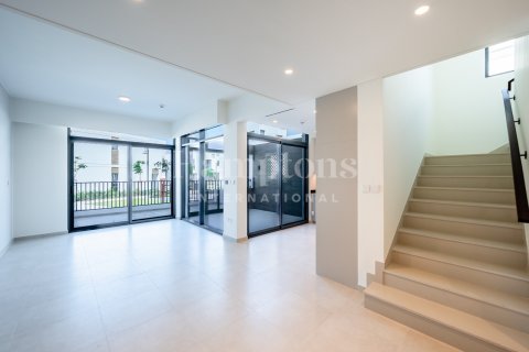 Villa itt: Arabian Ranches 3, Dubai, EAE, 4 hálószoba, 145.76480700 m², azonosító: 701119 - fénykép 3