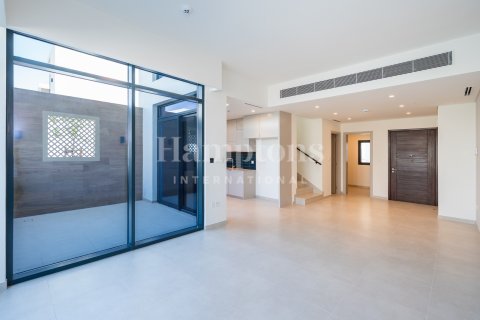 Villa itt: Arabian Ranches 3, Dubai, EAE, 4 hálószoba, 145.76480700 m², azonosító: 701119 - fénykép 7