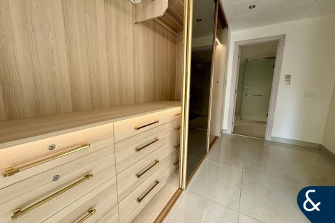 Снять в аренду виллу в Meadows, Дубай, ОАЭ 4 спальни, 947м2, № 671337 - фото 7