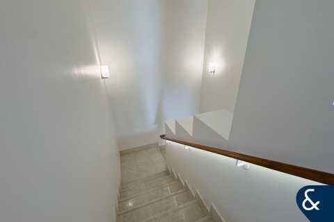 Снять в аренду виллу в Meadows, Дубай, ОАЭ 4 спальни, 947м2, № 671337 - фото 13