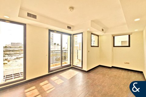 Rijtjeshuis te huur in Jumeirah Village Circle, Dubai, VAE 4 slaapkamers, 316 vr.m., nr 671332 - foto 12