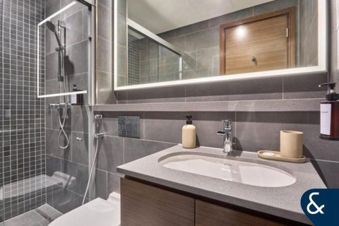 Apartman u gradu Mohammed Bin Rashid City, Dubai, UAE 2 spavaće sobe, 75 m2 Br. 671334 - Slika 8