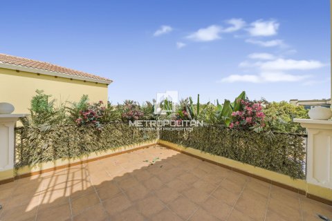 Зняти в оренду віллу в Jumeirah Park, Дубай, ОАЕ 4 спальні, 660м2, № 663899 - фото 26