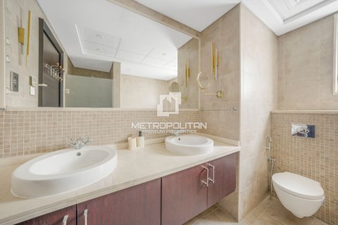 Зняти в оренду віллу в Jumeirah Park, Дубай, ОАЕ 4 спальні, 660м2, № 663899 - фото 21