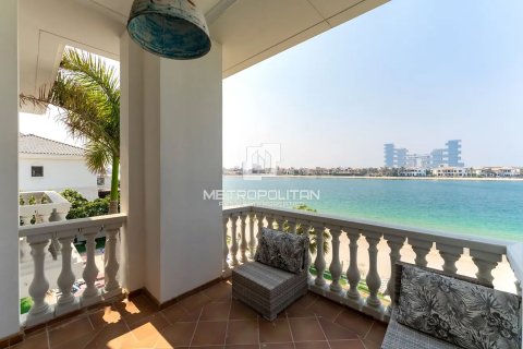 Villa Palm Jumeirah, Dubaijā, AAE 6 istabas, 1245 m2 Nr. 663900 - attēls 15