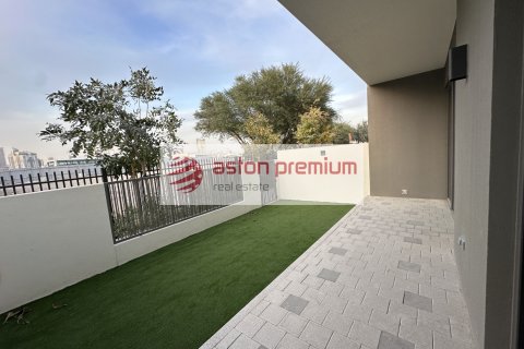 Townhouse in Tilal Al Ghaf, Dubai, UAE 3 bedrooms, 147 sq.m. № 702087 - photo 5