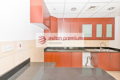 Apartmen di Jumeirah Beach Residence, Dubai, UAE 2 bilik tidur, 132 meter persegi № 702088 - foto 6