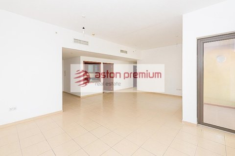 Apartmen di Jumeirah Beach Residence, Dubai, UAE 2 bilik tidur, 132 meter persegi № 702088 - foto 4