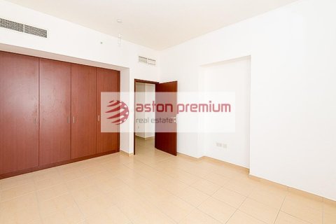 Apartmen di Jumeirah Beach Residence, Dubai, UAE 2 bilik tidur, 132 meter persegi № 702088 - foto 19
