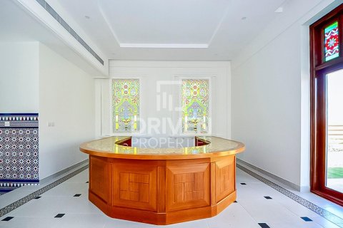 Vilă de închiriat în Jumeirah, Dubai, EAU 6 dormitoare, 1138.06 mp. №746171 - poză 14