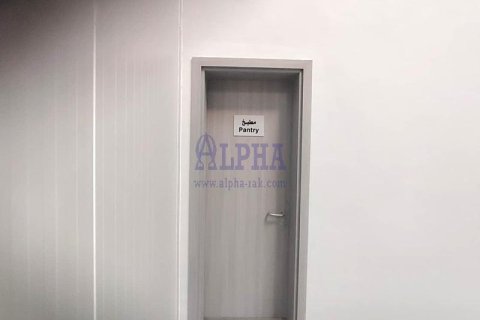 Warehouse til leje i Ras Al Khaimah, UAE 500 kvm № 680499 - foto 7